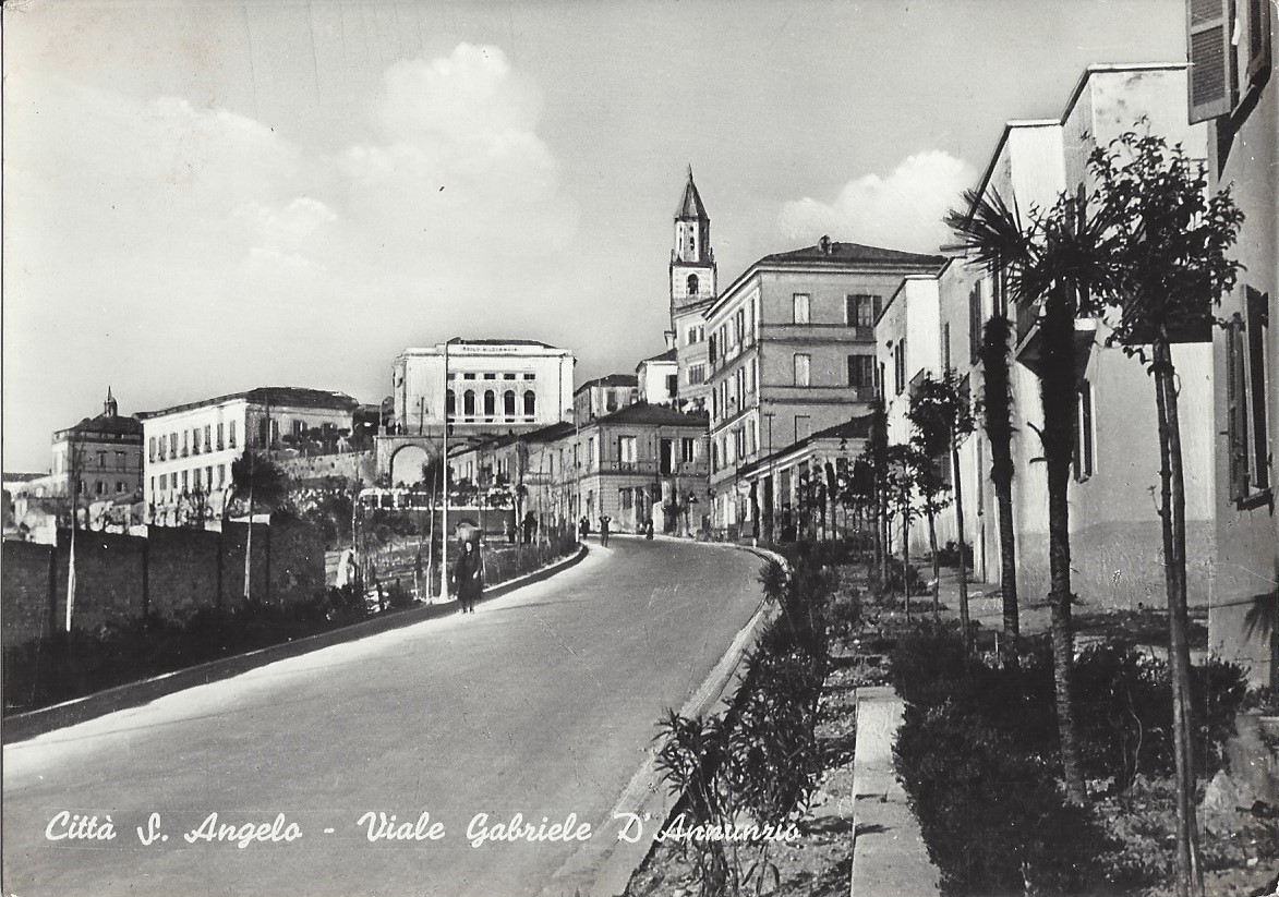 0064 CITTASANTANGELO VIALE GABRIELE D'ANNUNZIO 1955 FRONTE